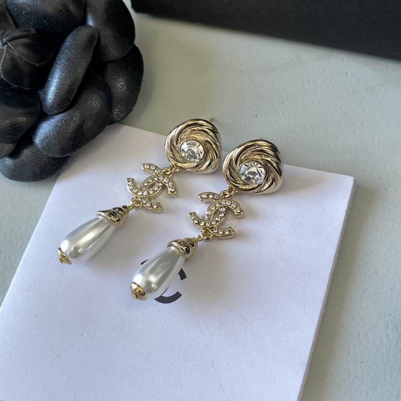 Chanel Earring 03yxs334
